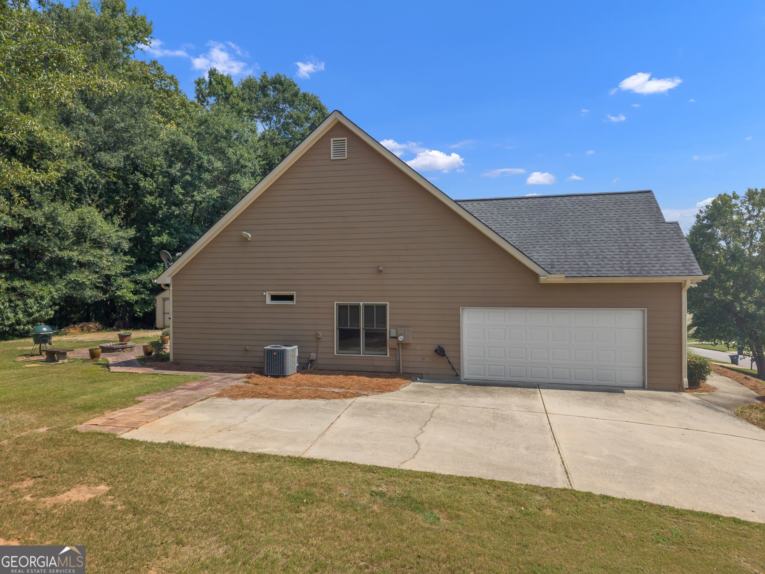 77 Gorham Gates DR