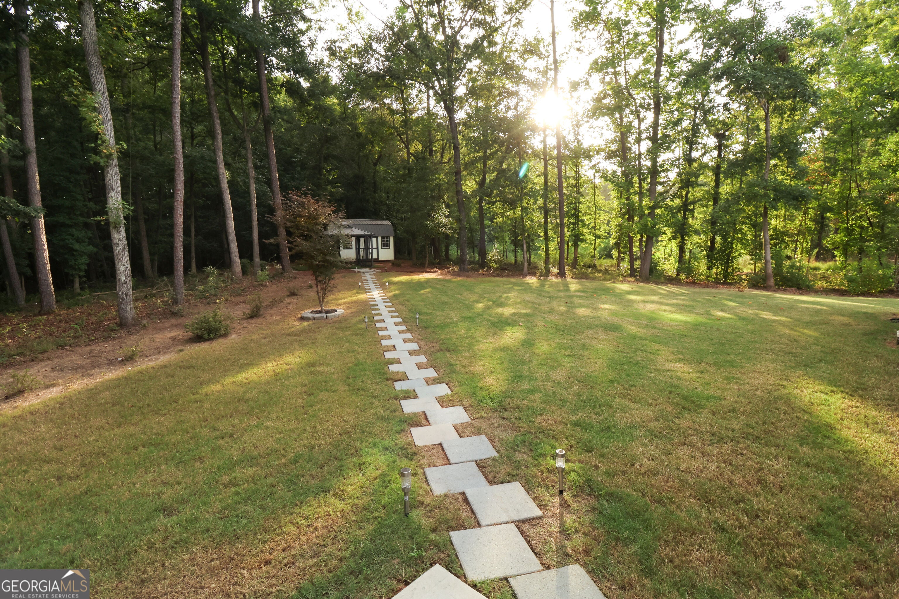 99 Southwood DR