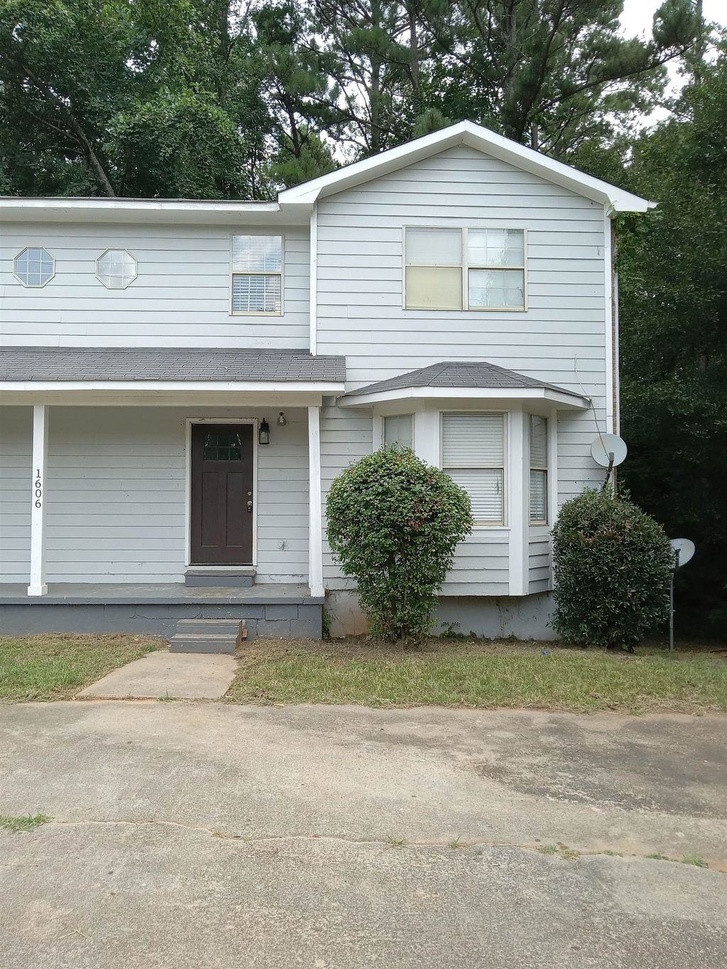 Photo of 1606 Kirkland Drive, Covington, GA 30016 (MLS # 10803451)
