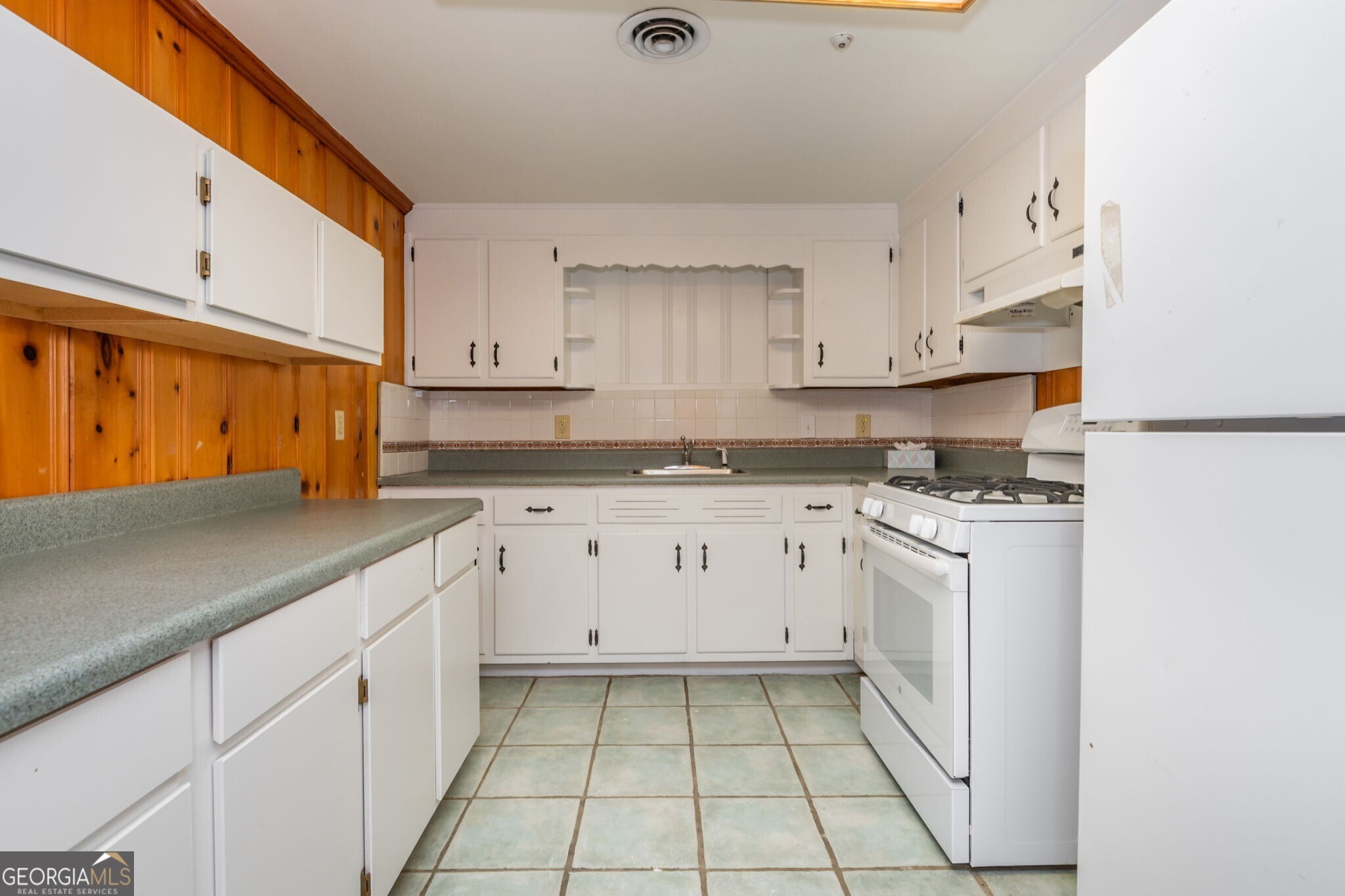 Victoria Estates - Residential