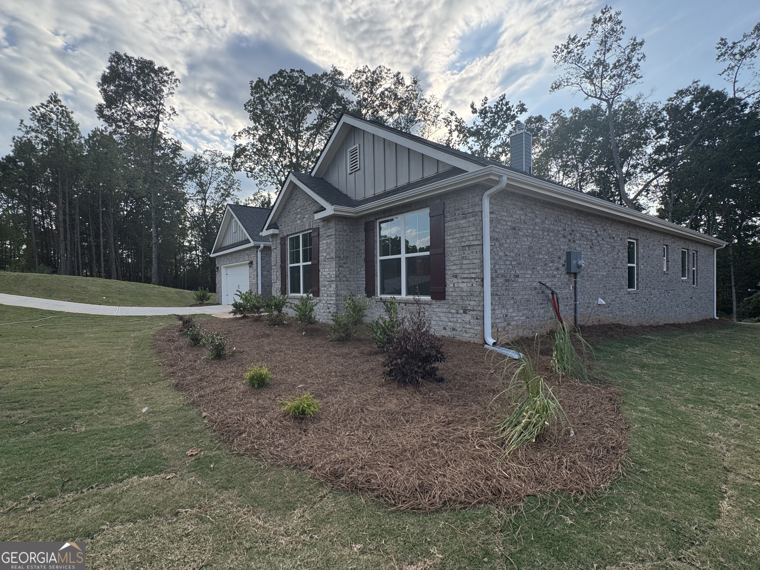 3370 Trevi TRL #13
