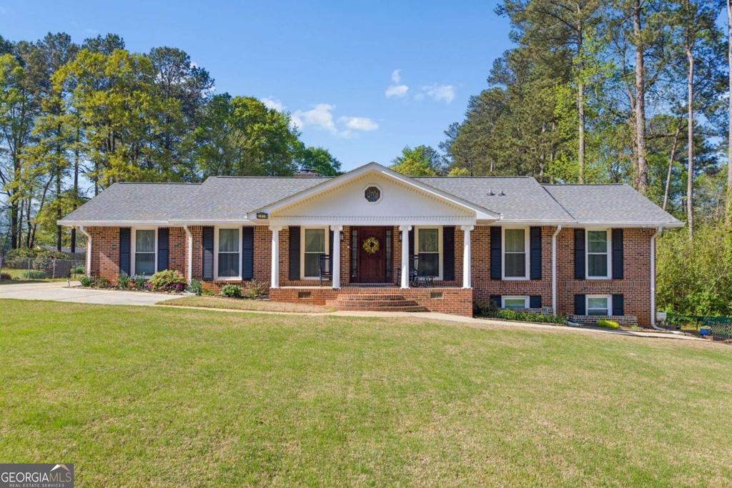 Photo of 2410 Henderson Road, Tucker, GA 30084 (MLS # 10727278)