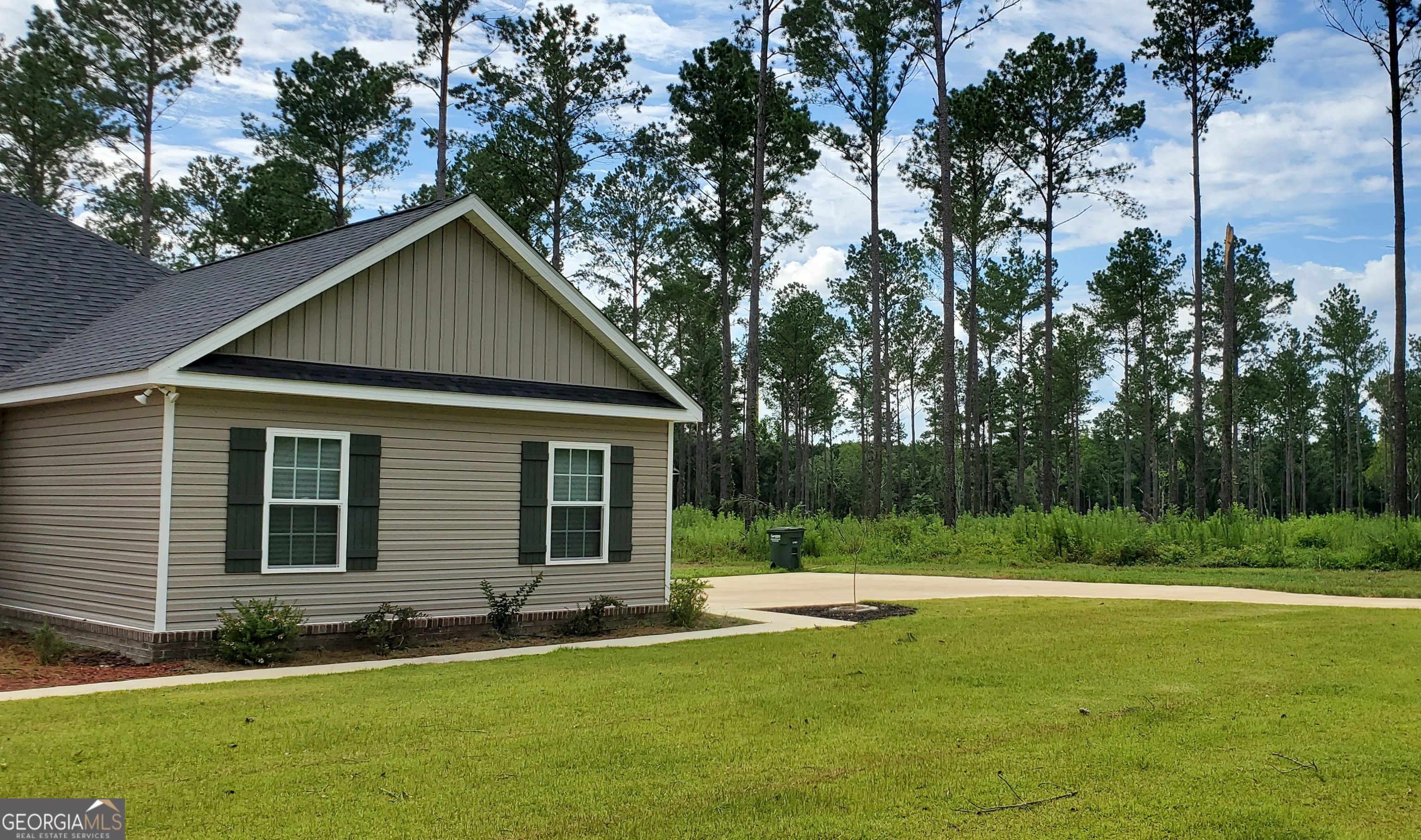 24571 St Mathews Church RD