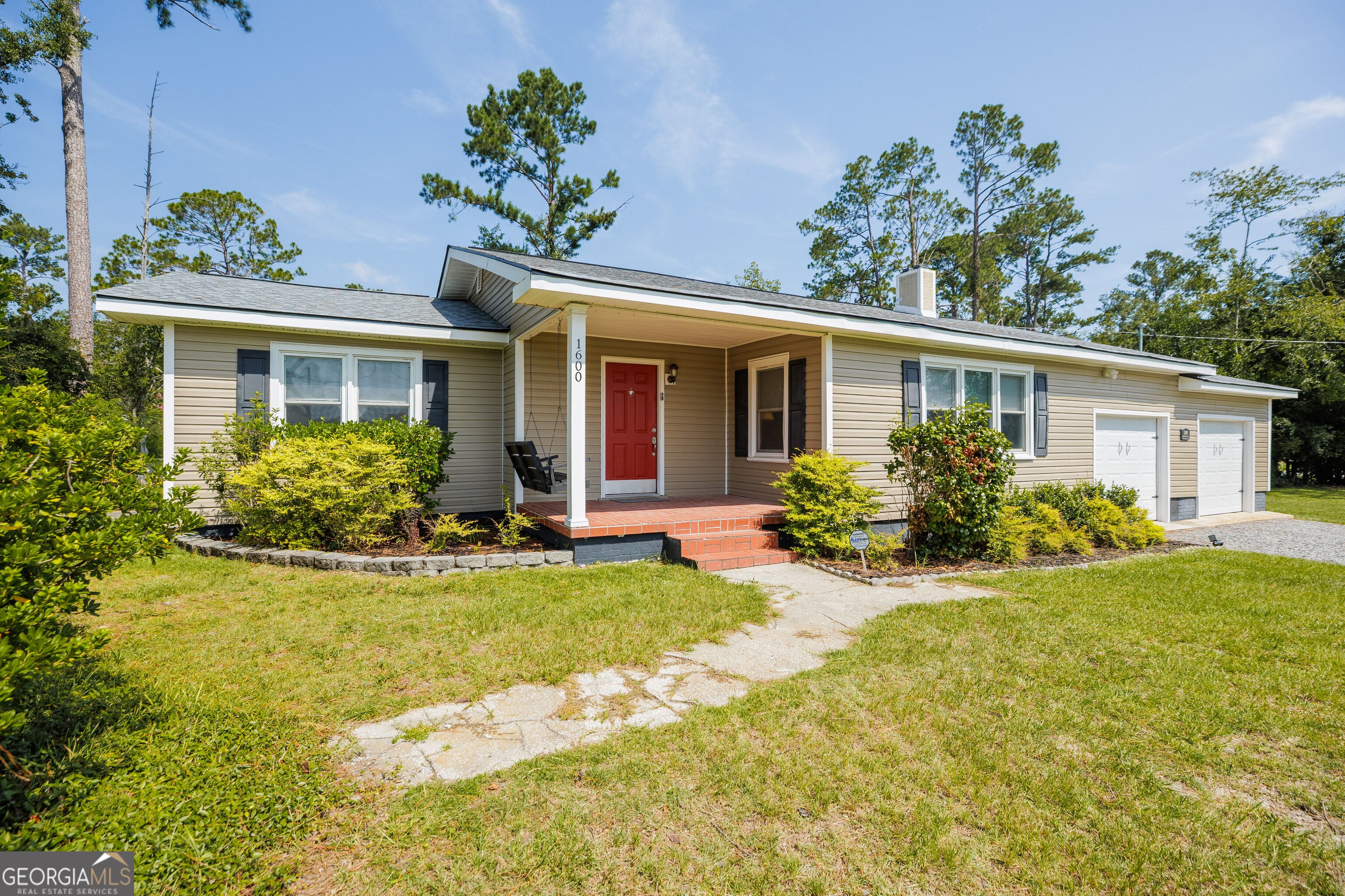 1600 Beauford PL