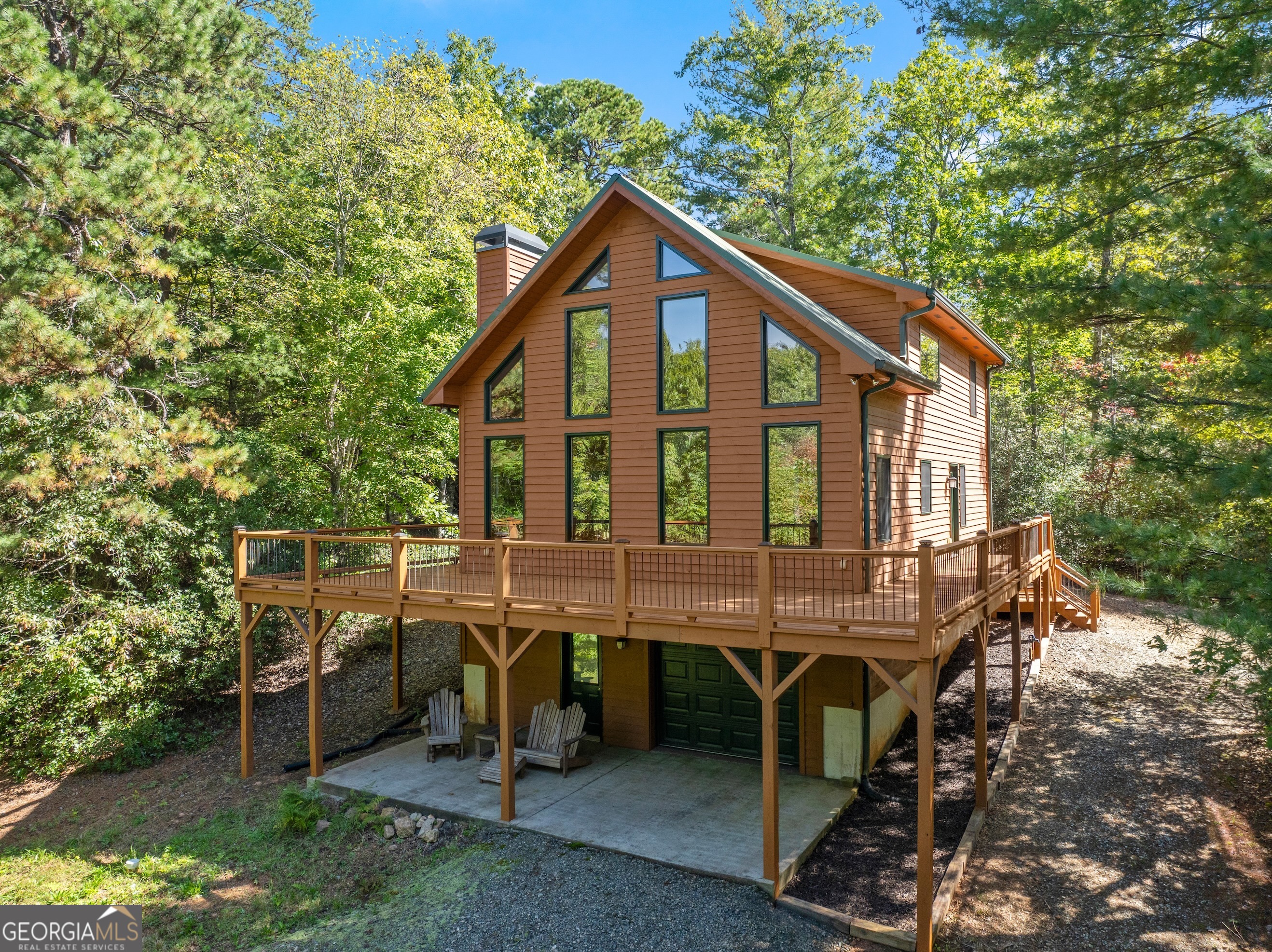 4053 Chimney Mountain RD