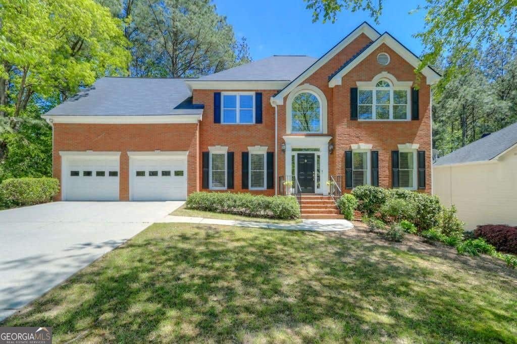 Photo of 1365 Mayfield Manor Drive, Alpharetta, GA 30009 (MLS # 10801848)