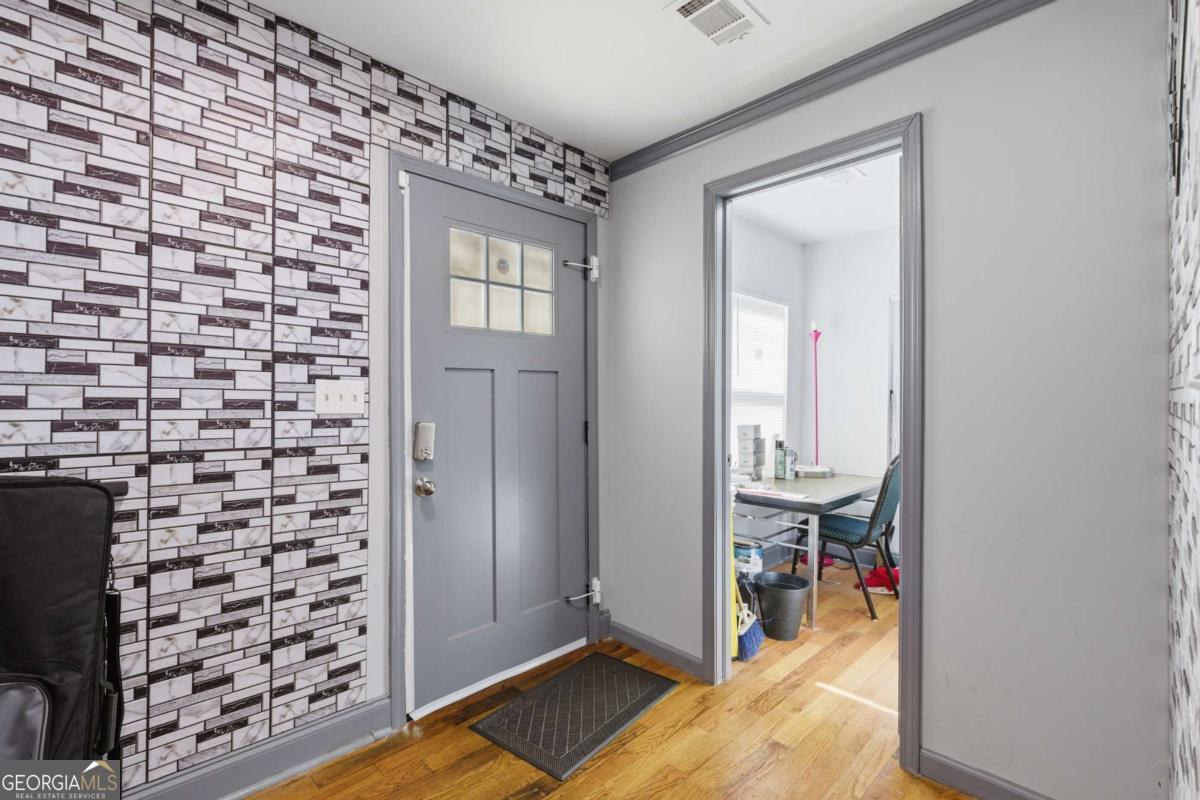 1033 Palmetto Ave SW