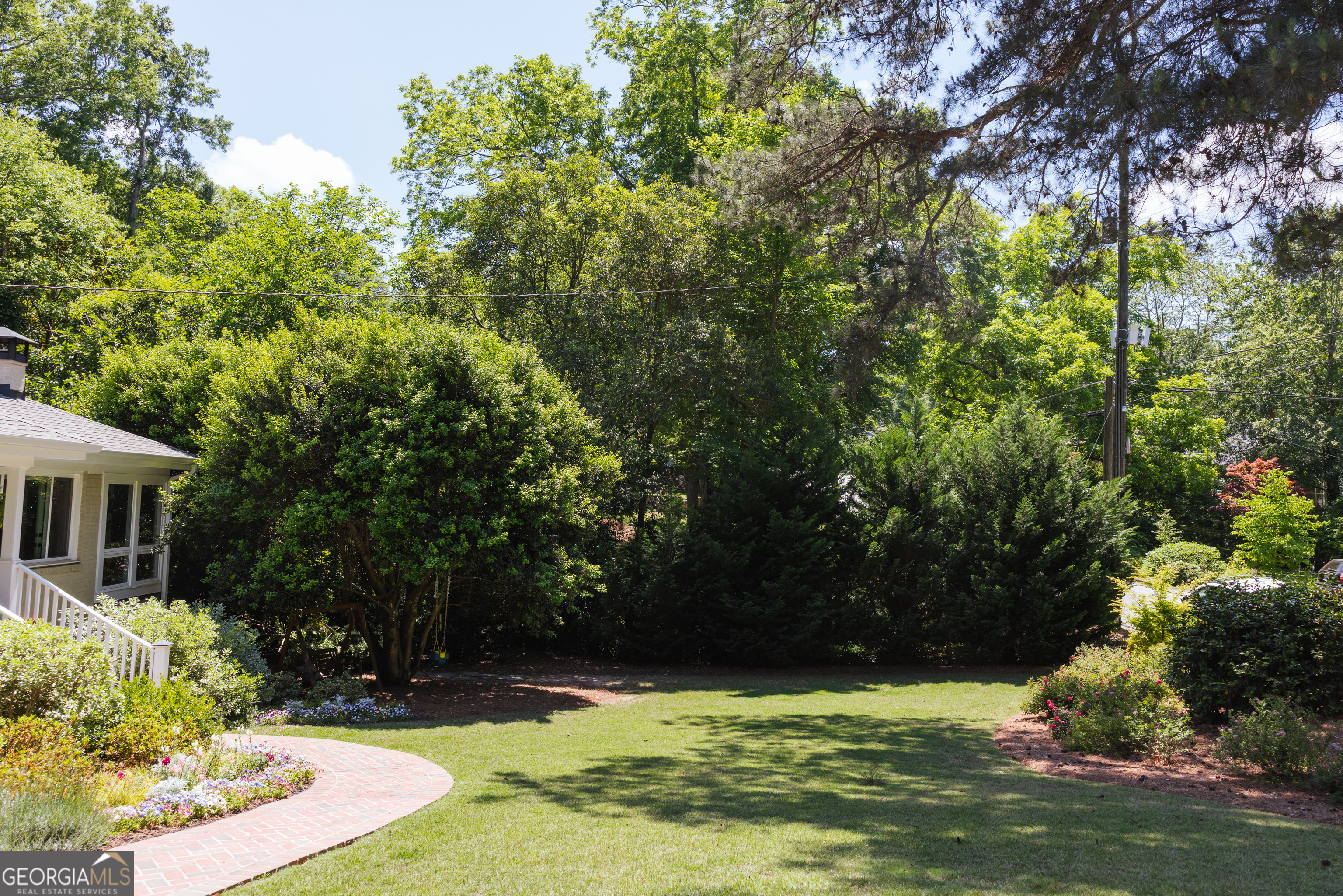 495 Talmadge DR