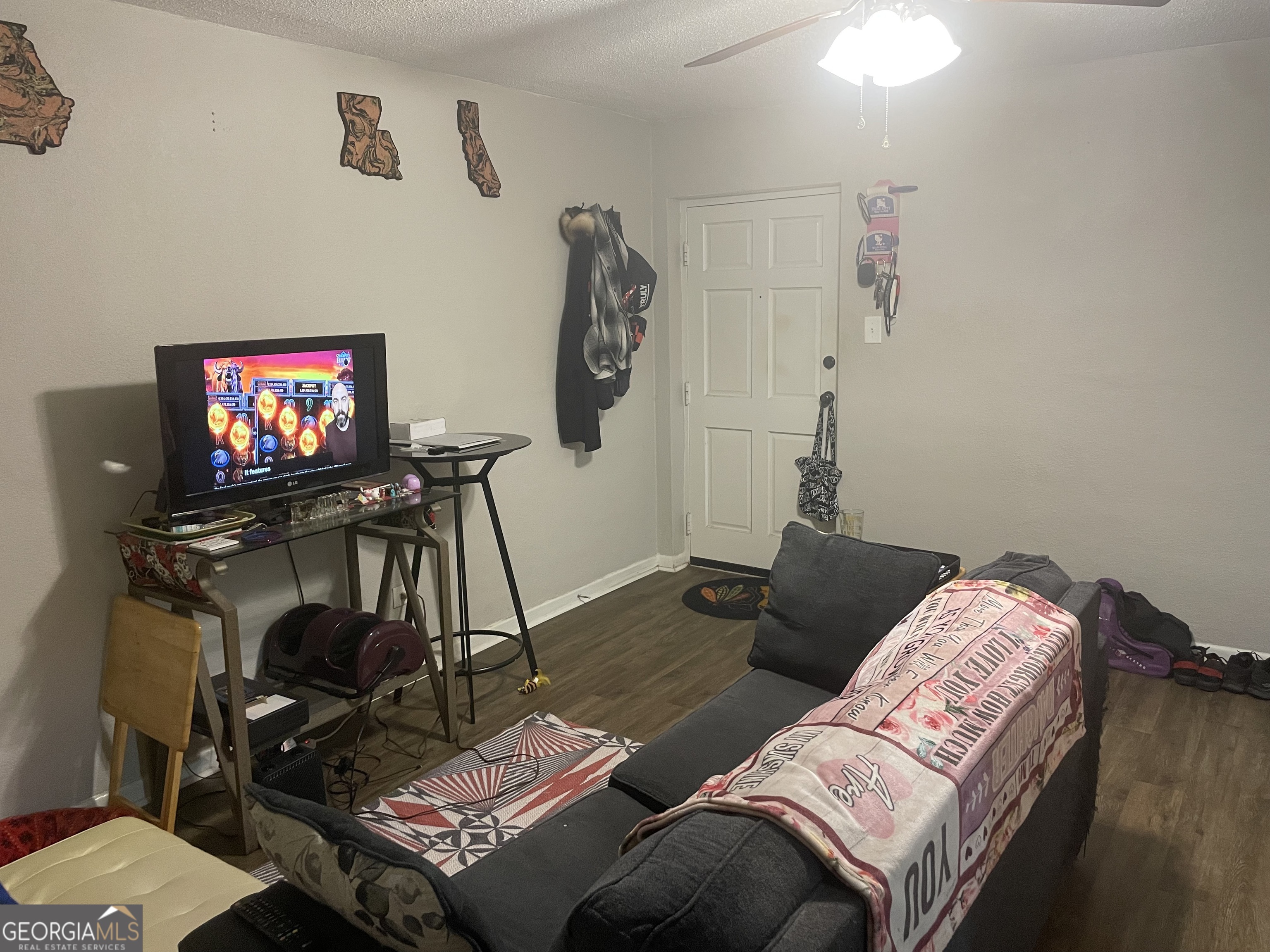 250 Little ST APT B102