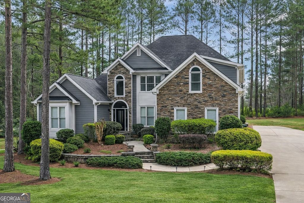 Photo of 18 Nelson Boulevard NW, Rome, GA 30165 (MLS # 10706502)