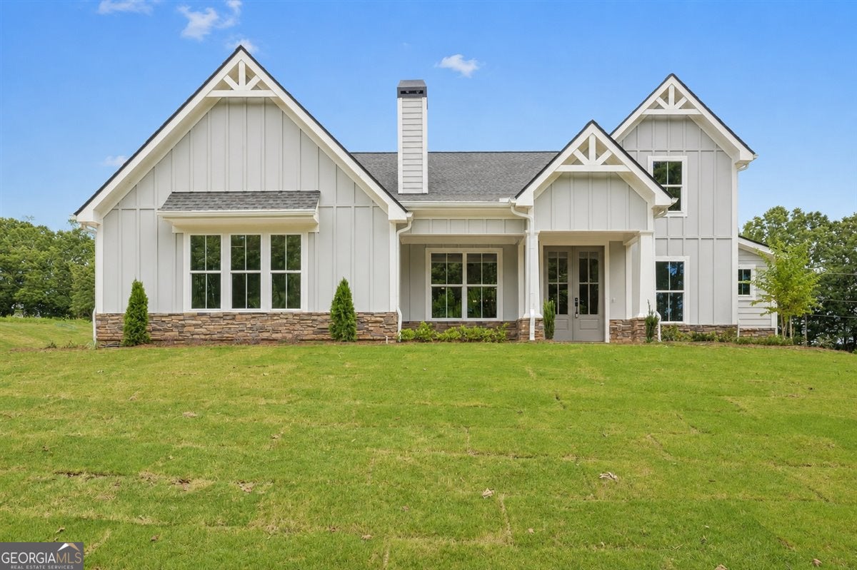 77 Maney DR