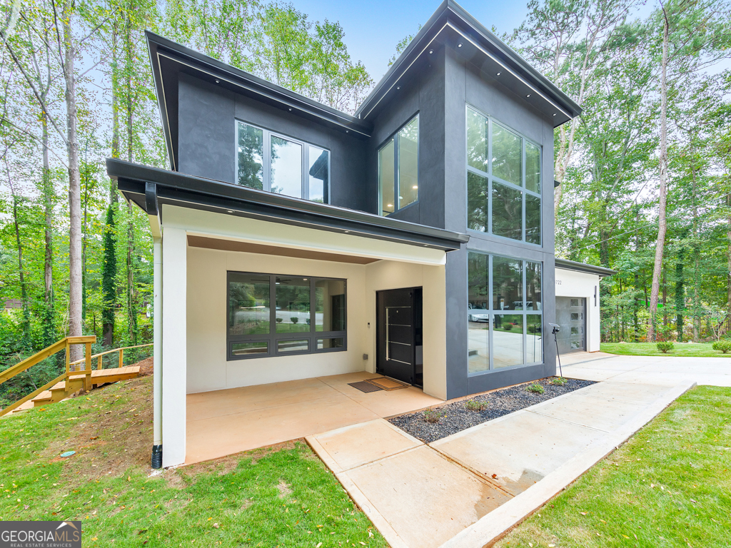 3722 S Marlborough DR