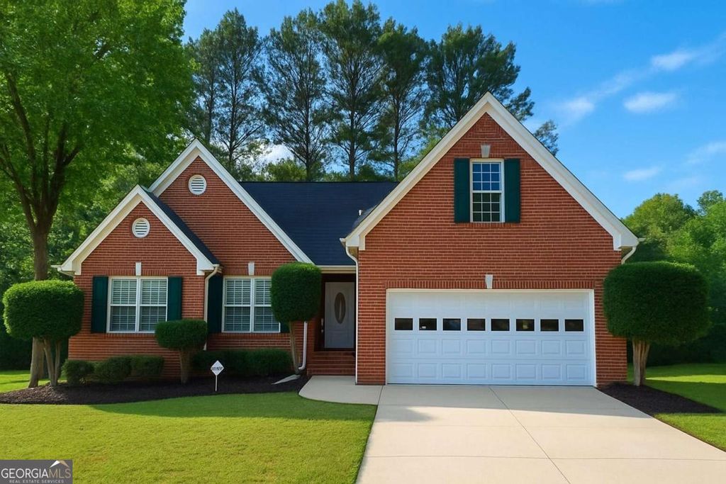 Photo of 1925 Heatherton Road, Dacula, GA 30019 (MLS # 10625234)