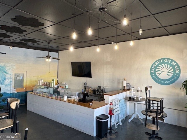 205 E Main ST