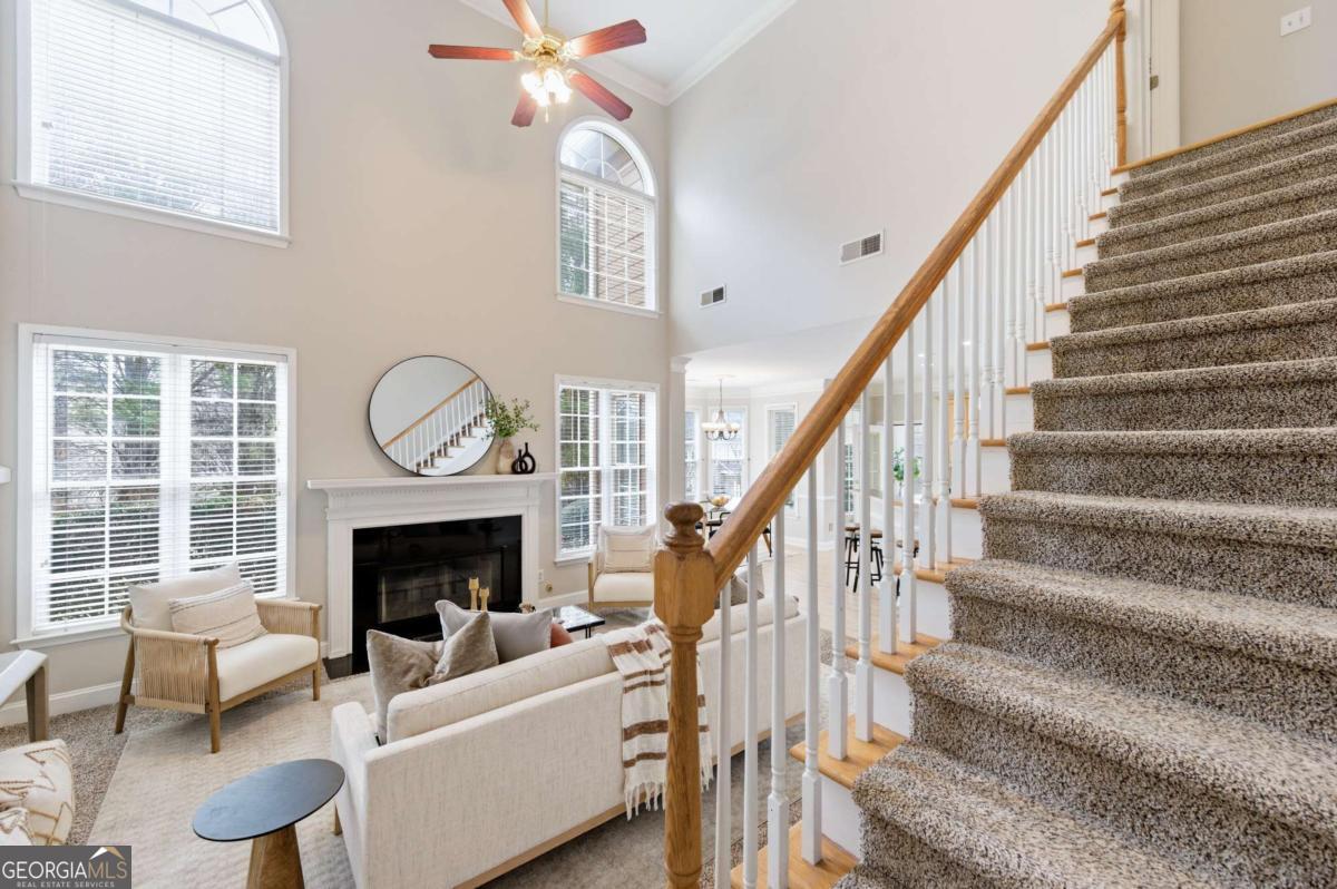 5465 Vinings Lake WAY SW