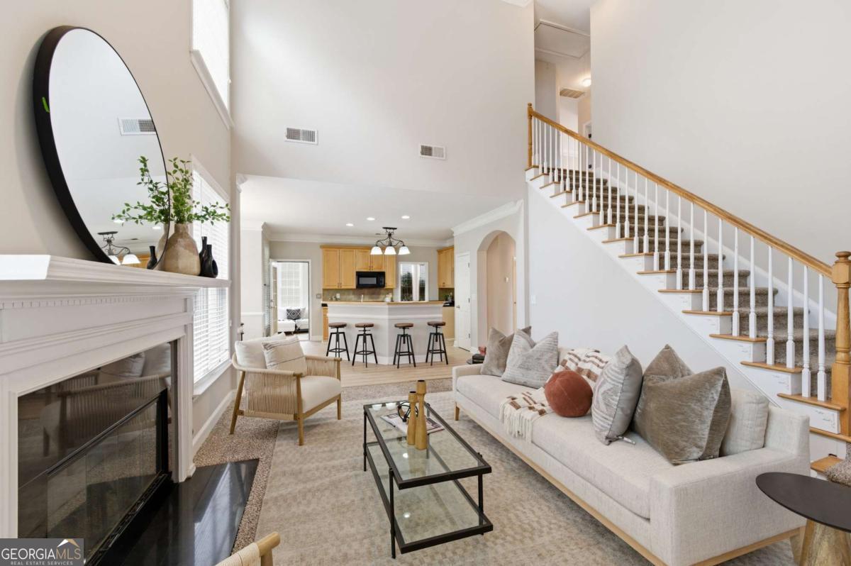 5465 Vinings Lake WAY SW