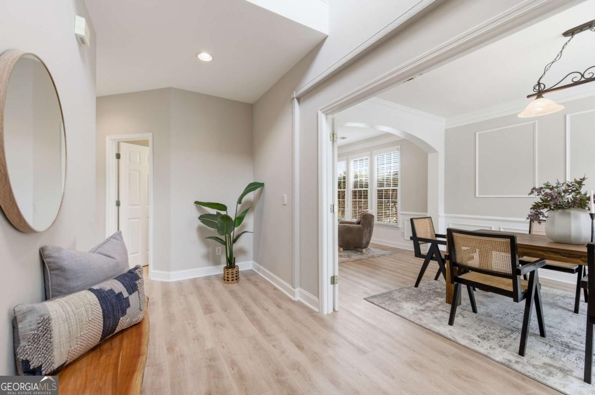 5465 Vinings Lake WAY SW