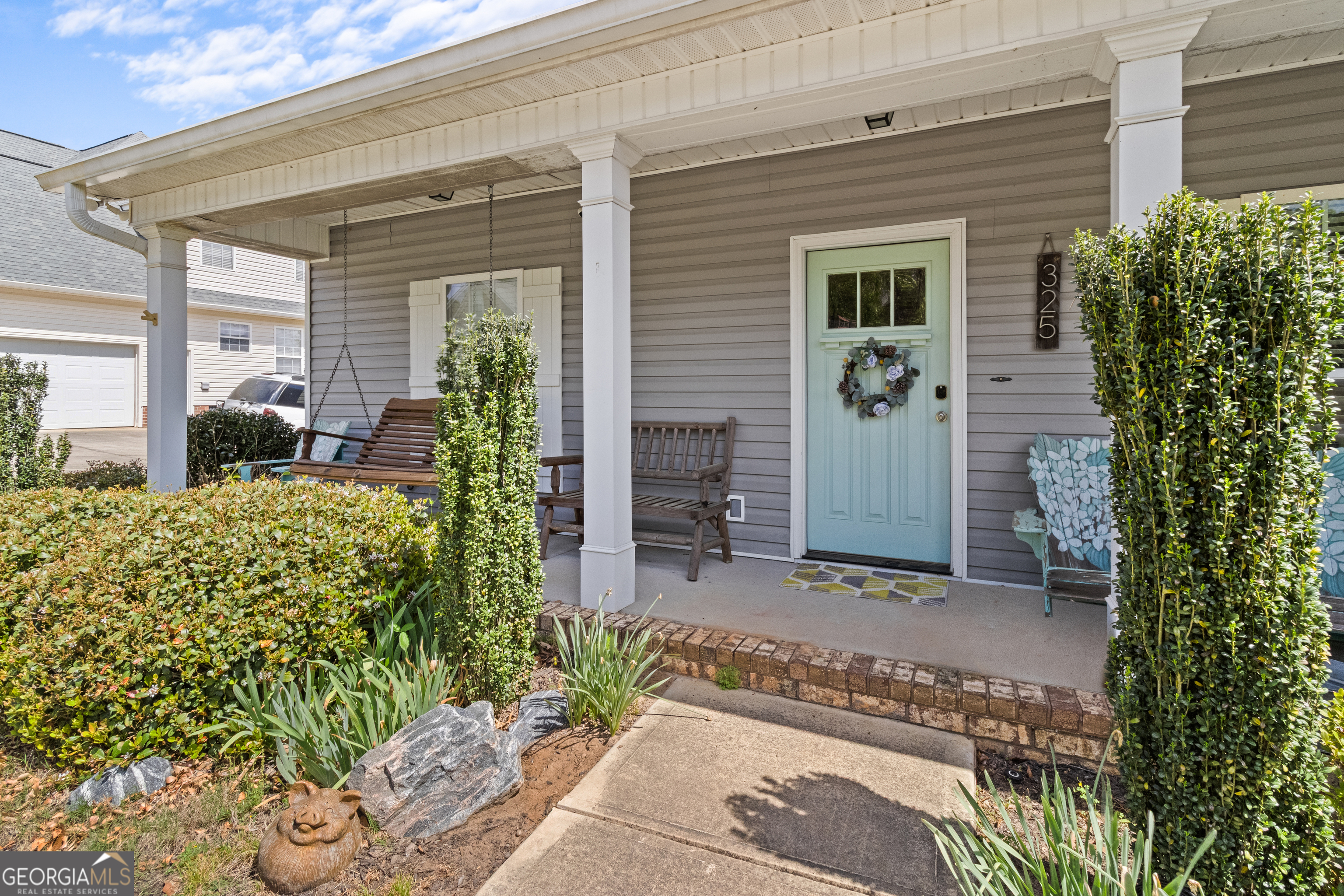 325 Dove Lake DR
