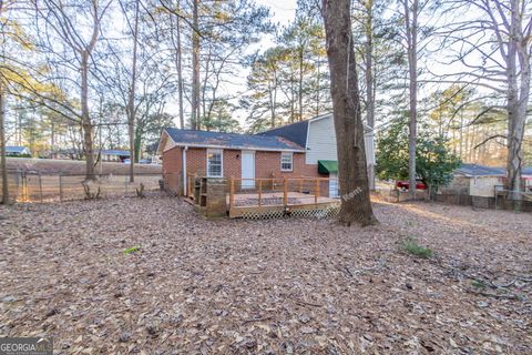 A home in Lilburn