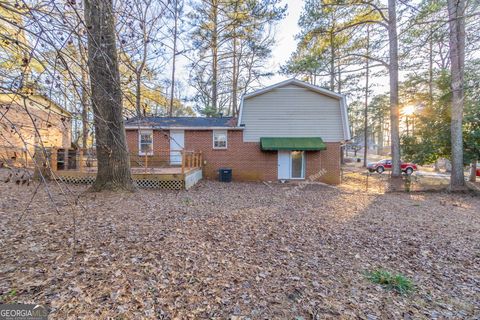 A home in Lilburn