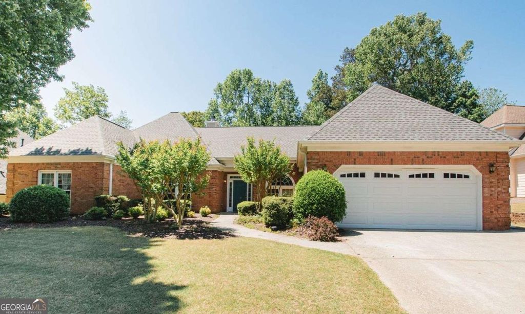 Photo of 1327 Hadaway Trail, Lawrenceville, GA 30043 (MLS # 10738075)