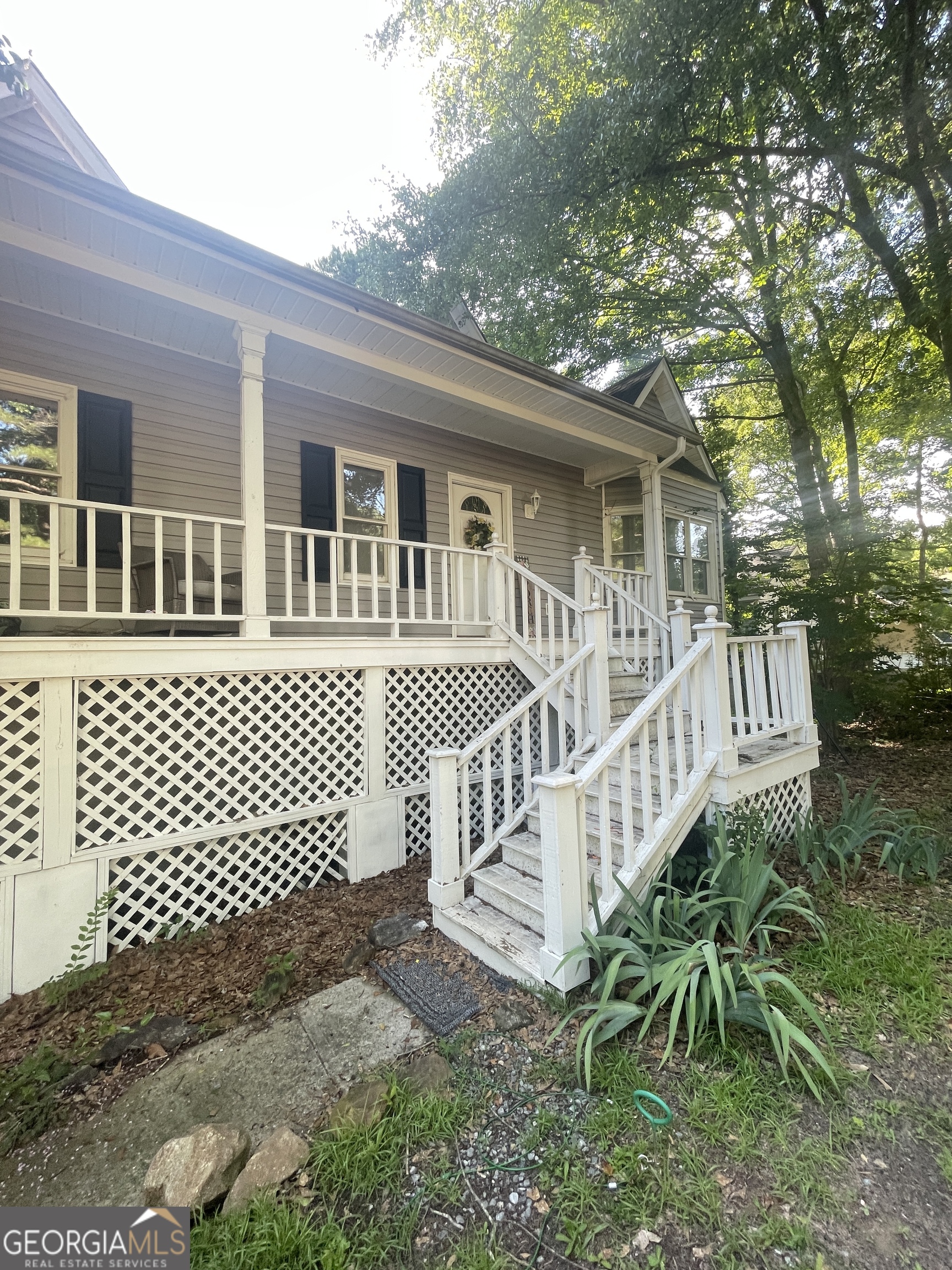 Sellers purchased 2 years ago and have since realized there is a foundational issue that needs to be addressed. As-is price reflects work that needs to be completed on the home including updating decking on the rear of the home. Sellers are willing to complete foundation work with full priced offer. (Detailed estimate of foundation work and price available upon request. Comes with 25 year transferrable warranty from Stapleton Foundations) Please stay off rear decking, as there are boards loose. Cash or conventional loan only. 1k credit towards closing if buyer's use preferred lender.