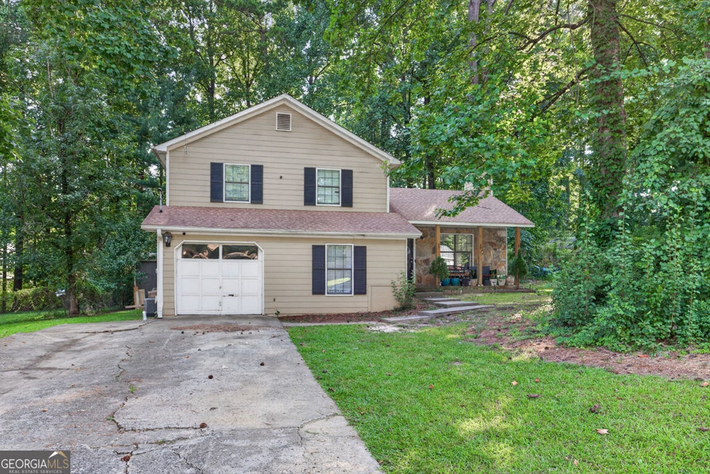 Photo of 4971 Sugar Creek Drive, Sugar Hill, GA 30518 (MLS # 10834870)