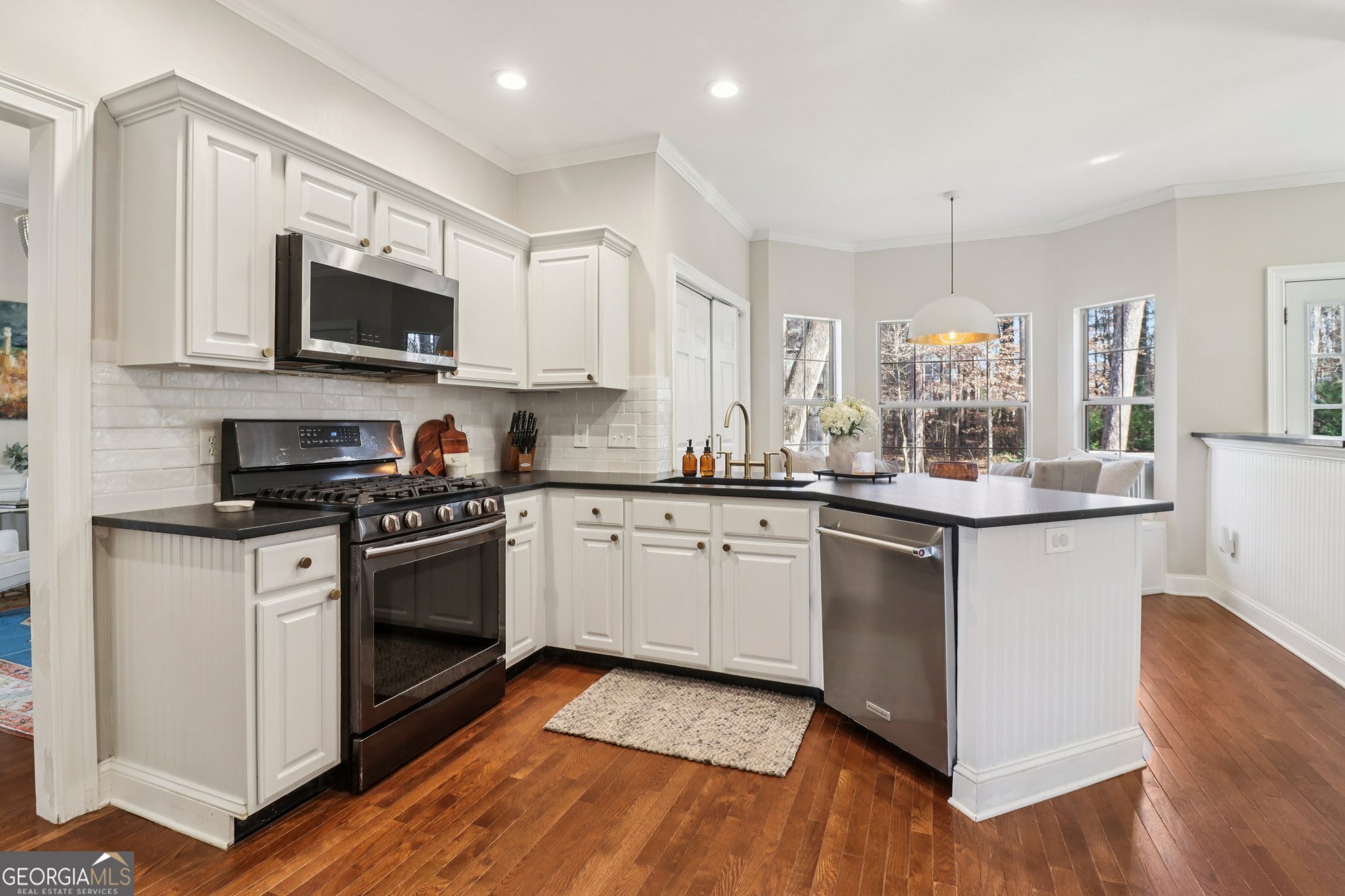 12245 Greenmont WALK