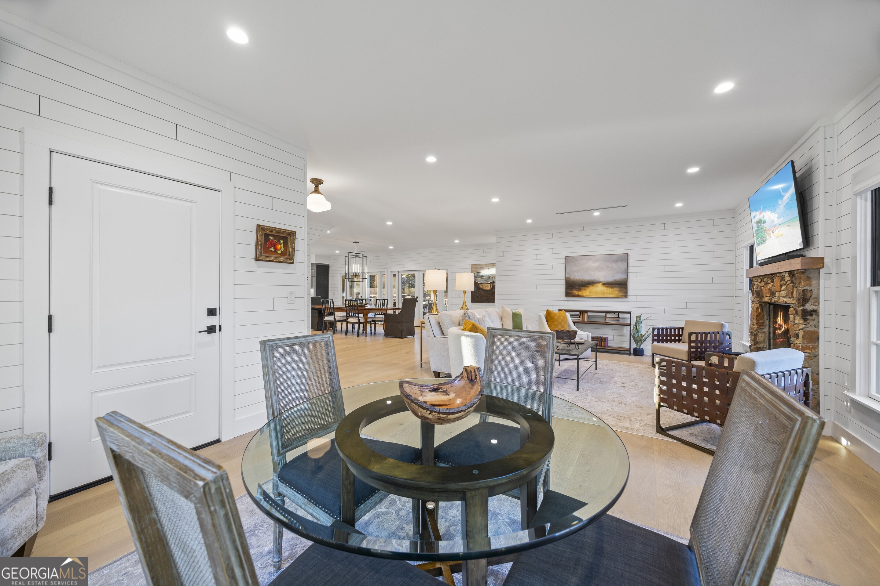 Martin, Georgia 30557, United States, 3 Bedrooms Bedrooms, ,3 BathroomsBathrooms,Residential,Pending,26210