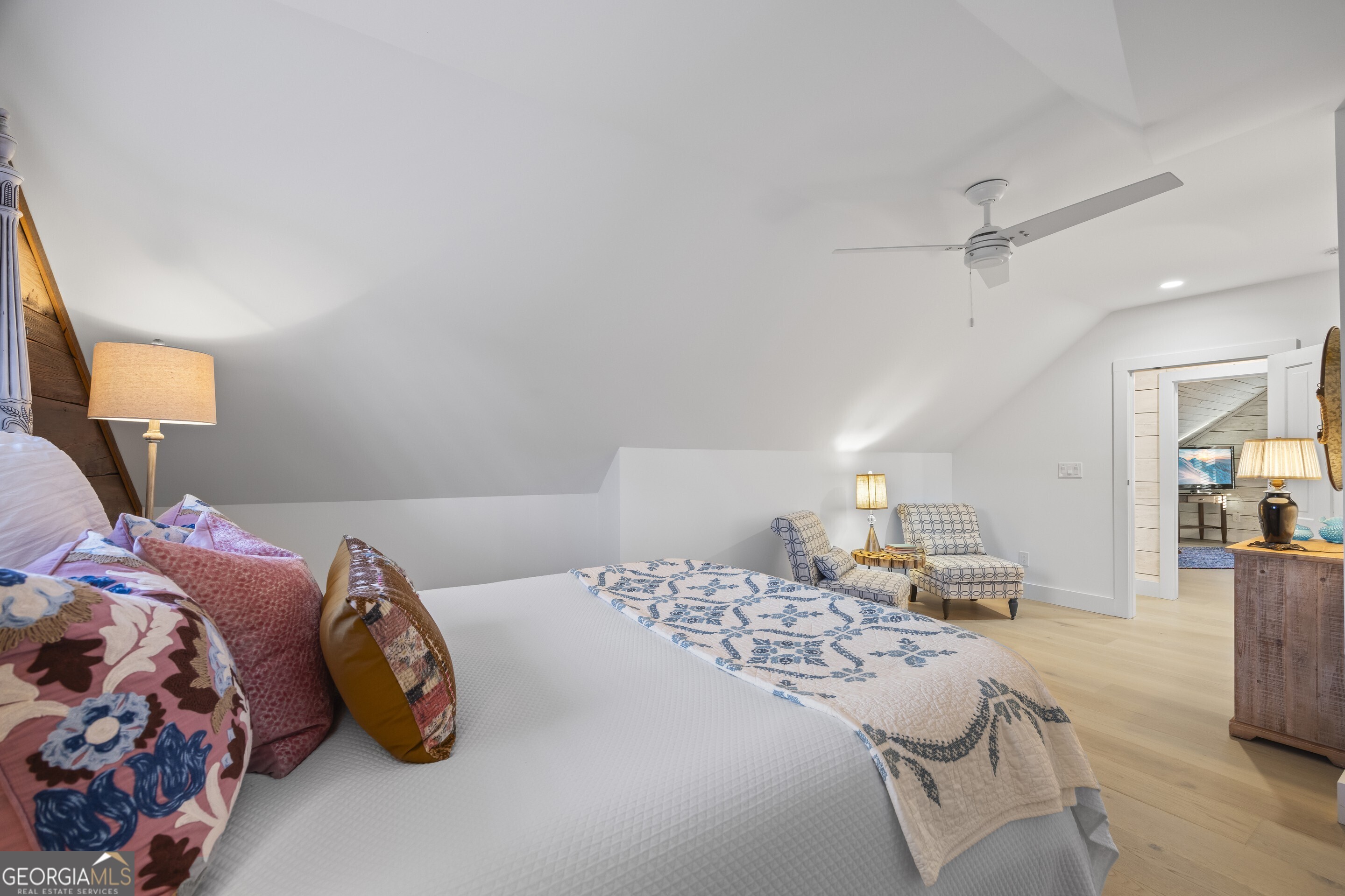 Martin, Georgia 30557, United States, 3 Bedrooms Bedrooms, ,3 BathroomsBathrooms,Residential,Pending,26210