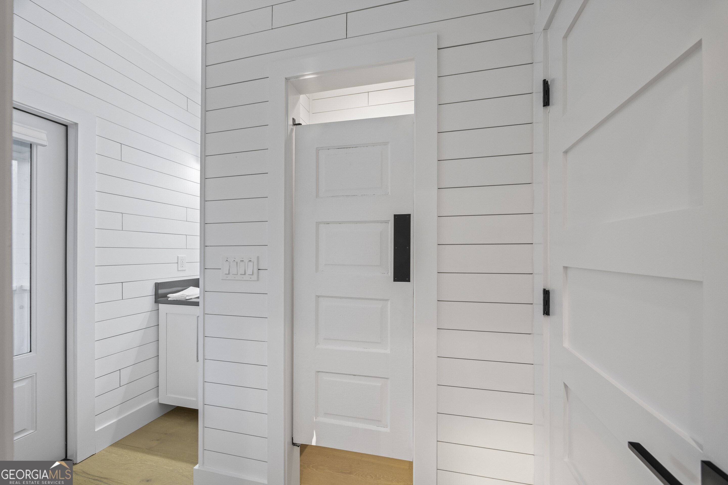 Martin, Georgia 30557, United States, 3 Bedrooms Bedrooms, ,3 BathroomsBathrooms,Residential,Pending,26210