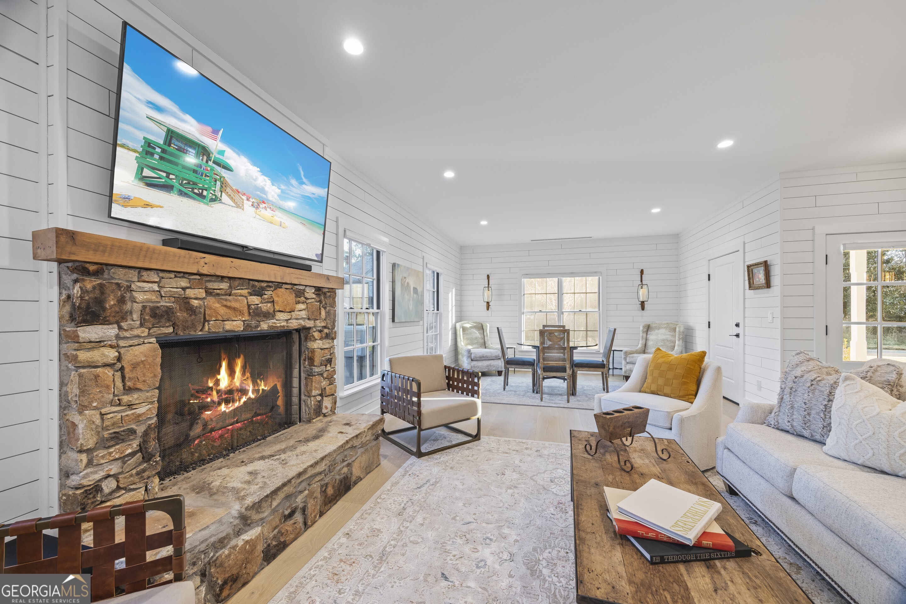 Martin, Georgia 30557, United States, 3 Bedrooms Bedrooms, ,3 BathroomsBathrooms,Residential,Pending,26210