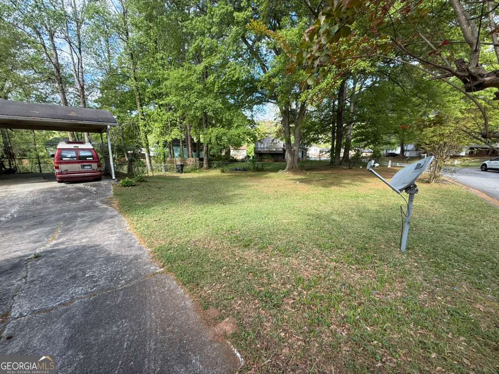 8833 Ashwood DR
