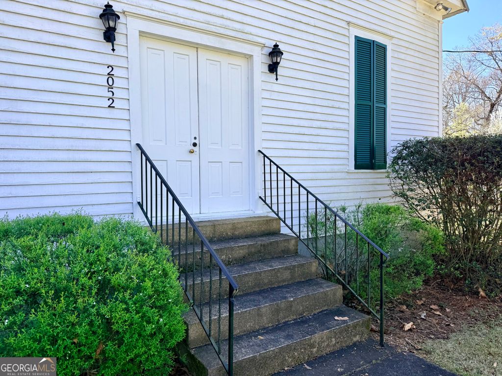 Photo of 2052 Fairview Road, Stockbridge, GA 30281 (MLS # 10710219)