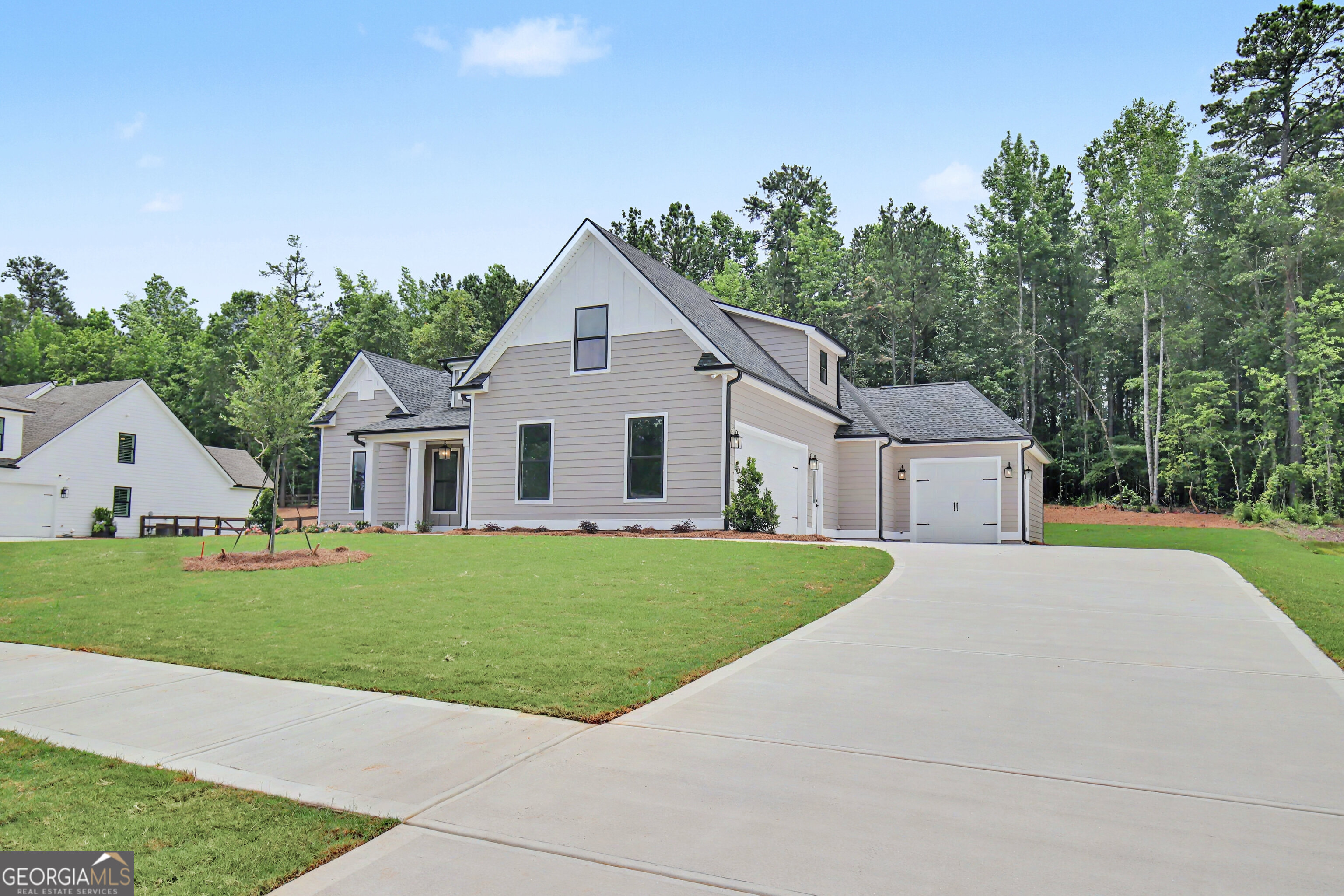124 Ryeland DR