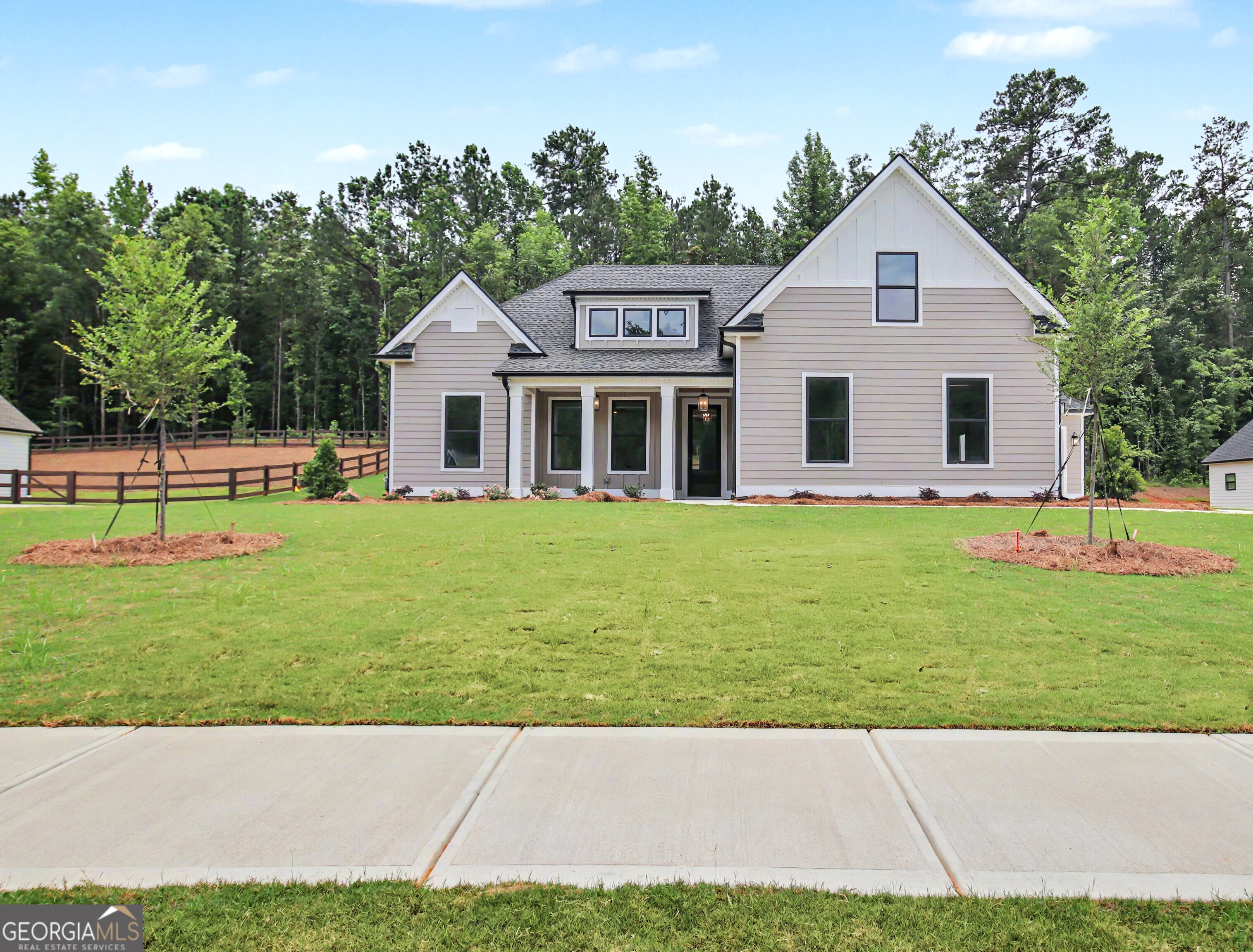 124 Ryeland DR