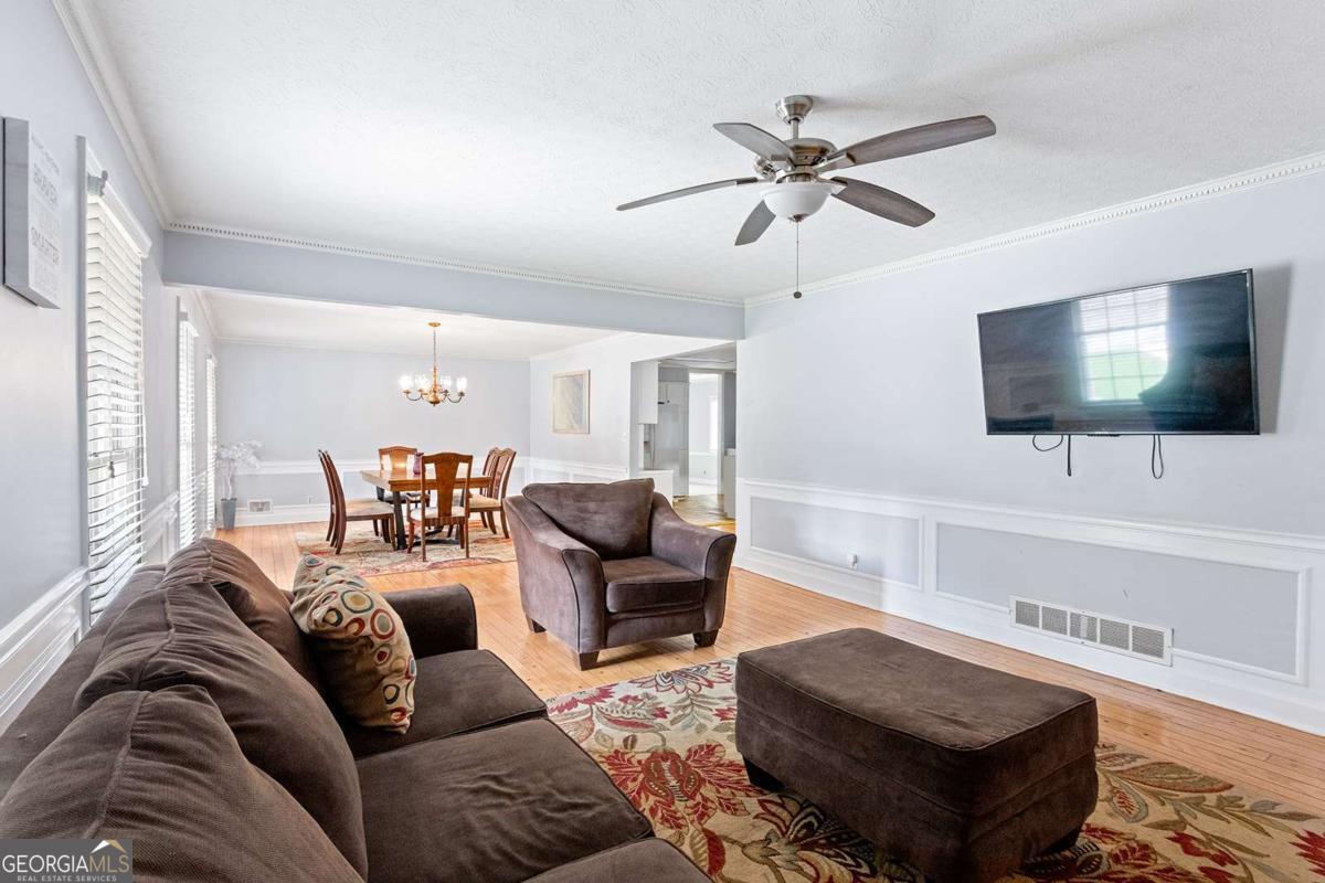 140 Old Fairburn Close SW