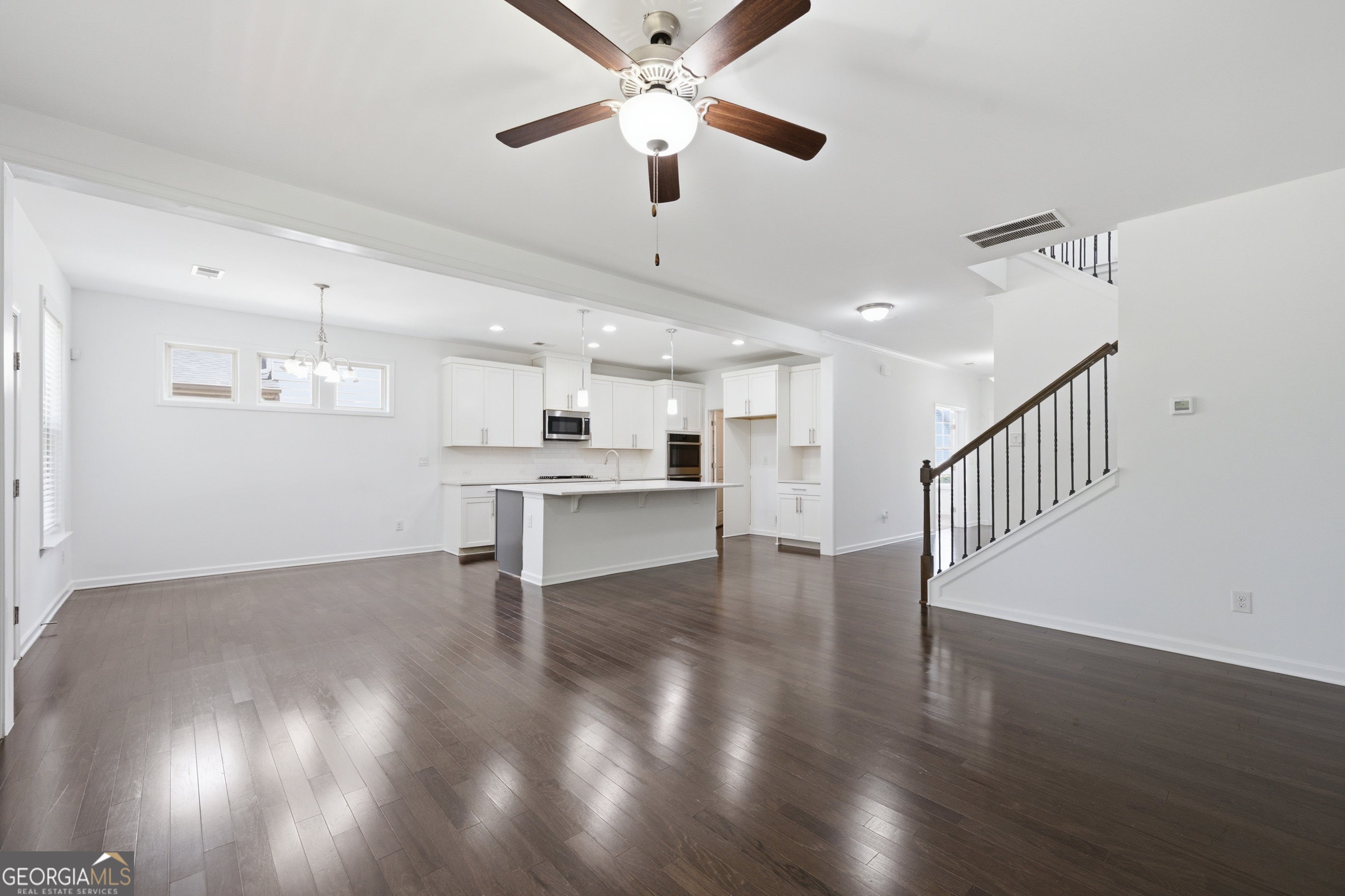 4531 Claiborne CT
