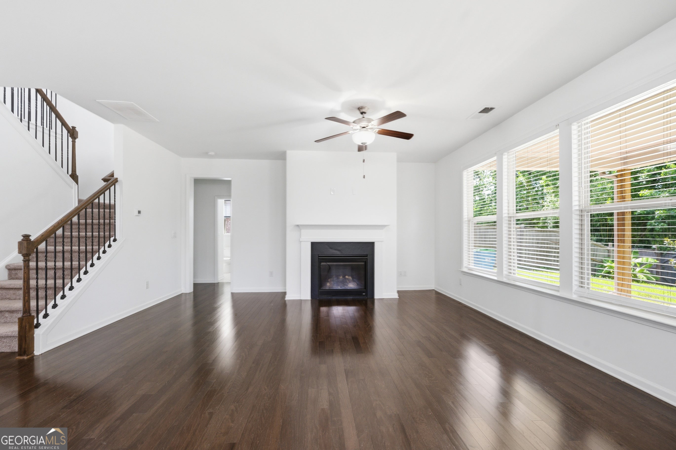 4531 Claiborne CT