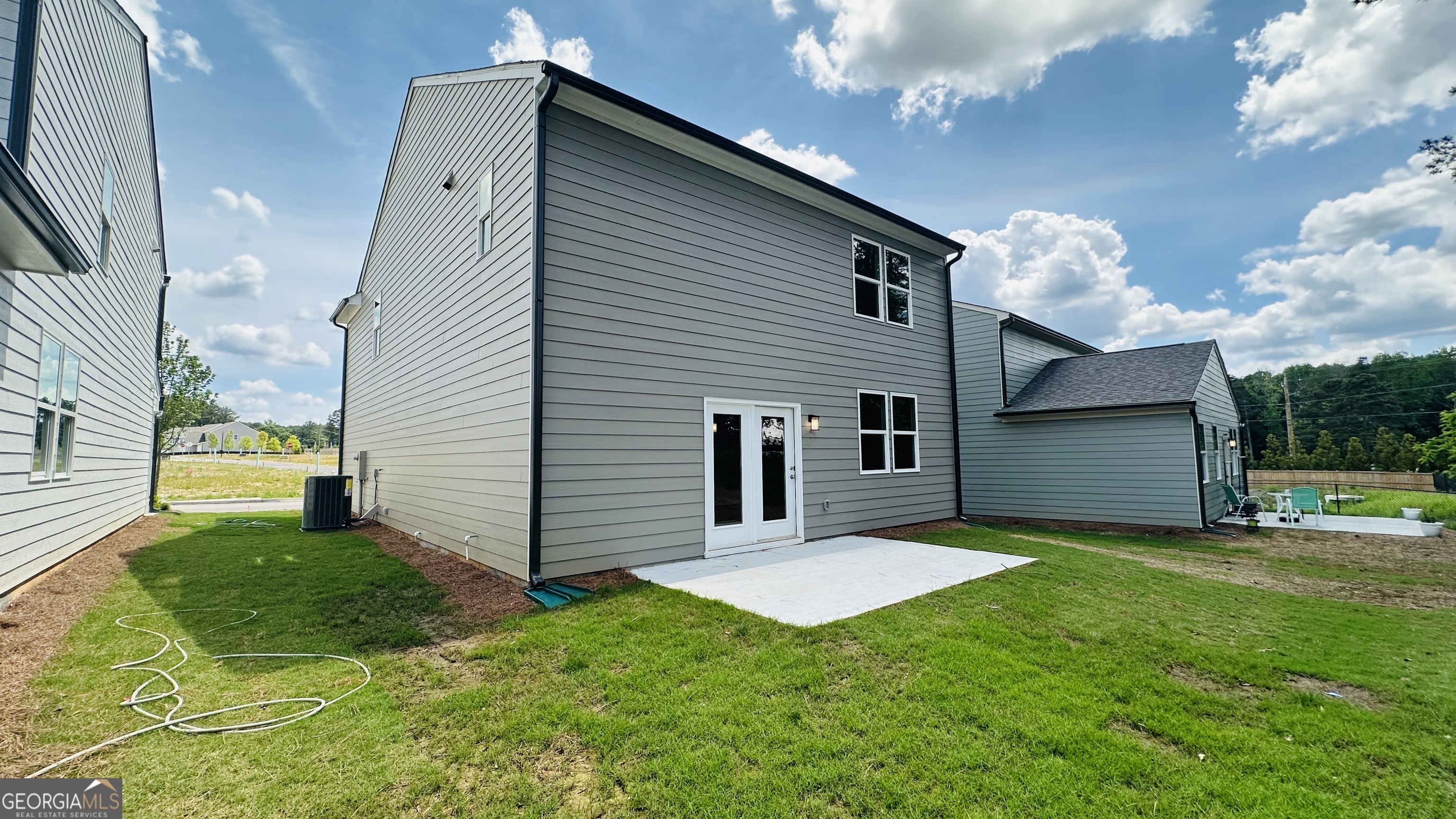 4495 Buttonwood LN