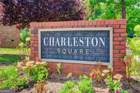 Photo of 5662 Kingsport Drive, Atlanta, GA 30342 (MLS # 10683579)