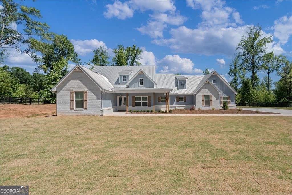 Photo of 1 New Hope Church Road, Carrollton, GA 30117 (MLS # 10823468)
