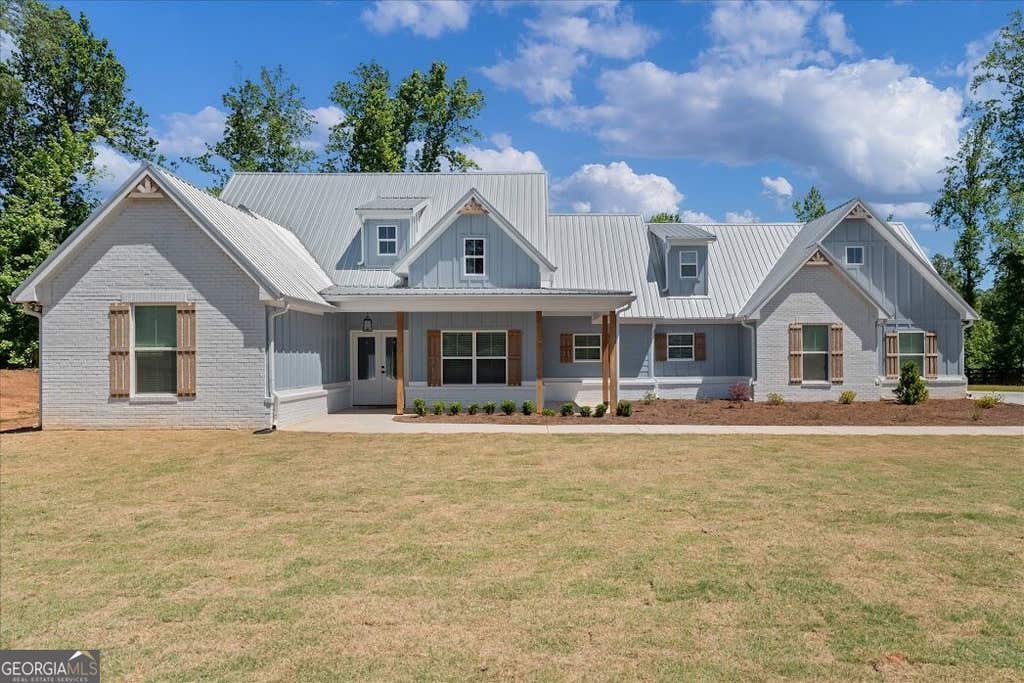 Photo of 1 New Hope Church Road, Carrollton, GA 30117 (MLS # 10823468)