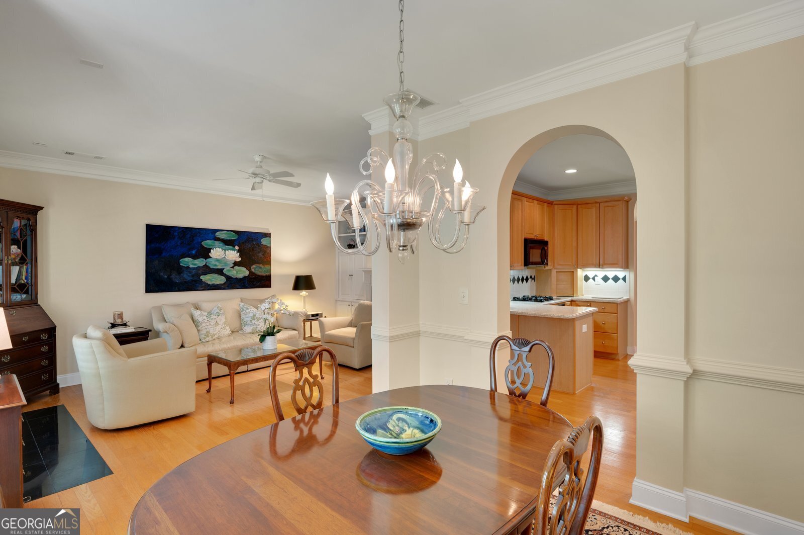 2570 Oglethorpe CIR NE