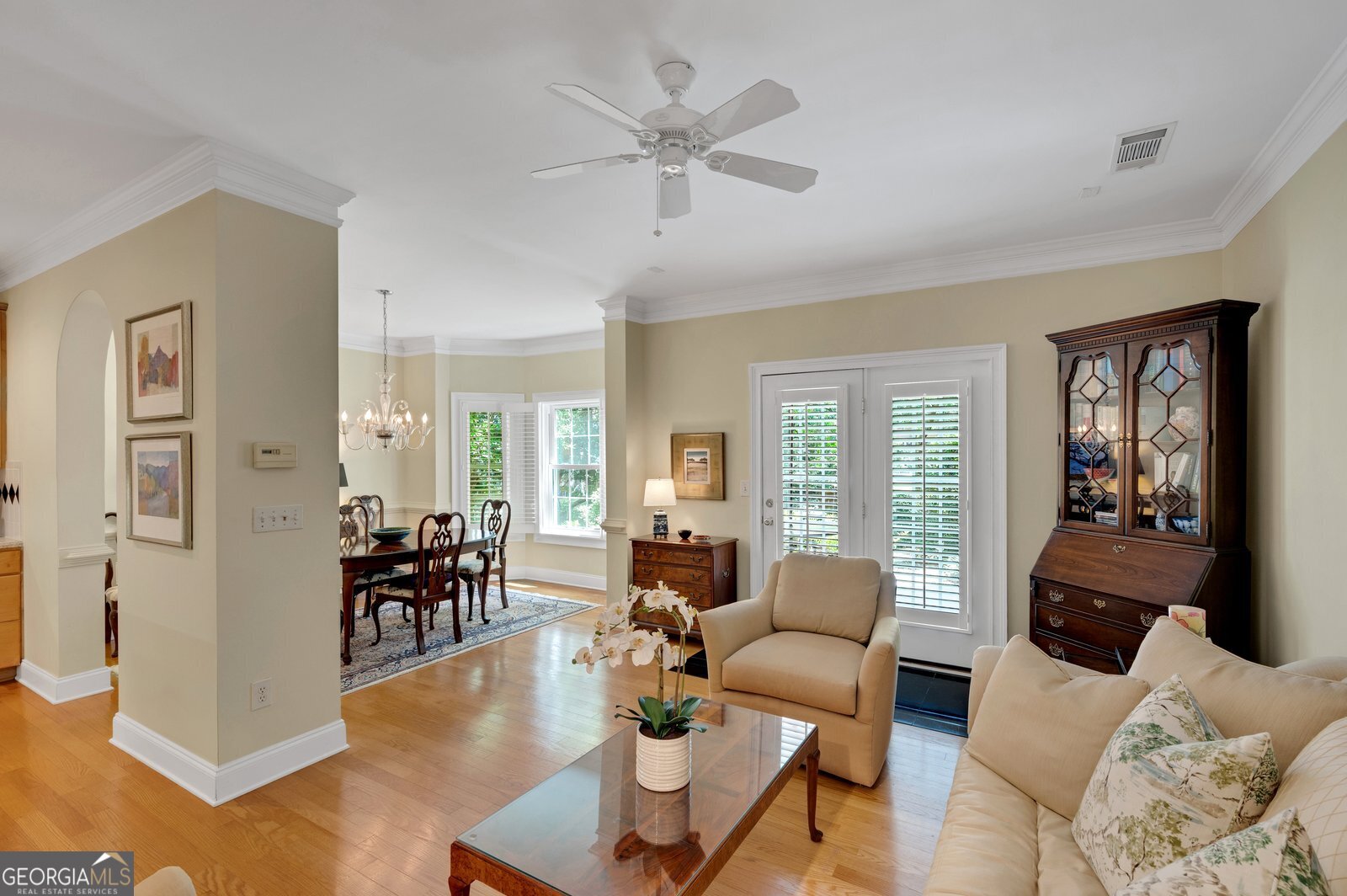2570 Oglethorpe CIR NE