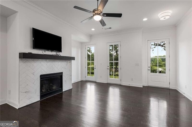 3561 Parkside WAY