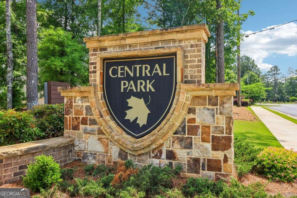 Photo of 66 Cottontail Lane, Loganville, GA 30052 (MLS # 10759069)