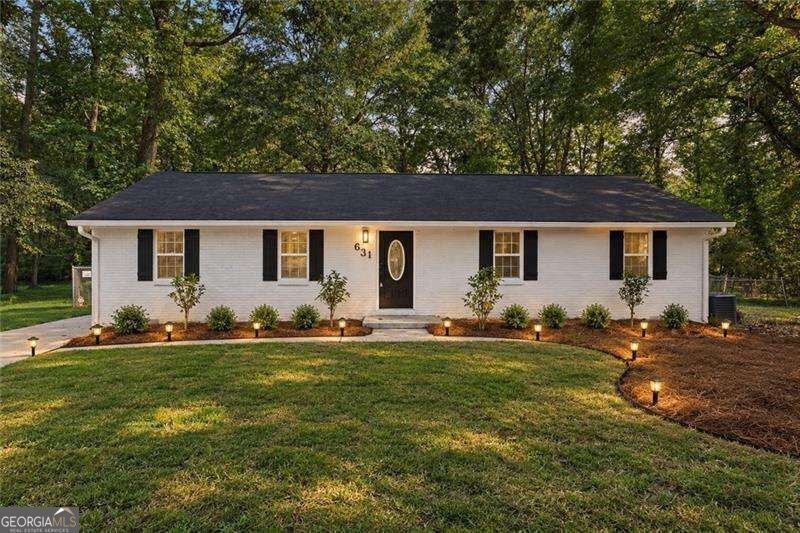 Photo of 631 Pasadena Court, Forest Park, GA 30297 (MLS # 10849946)