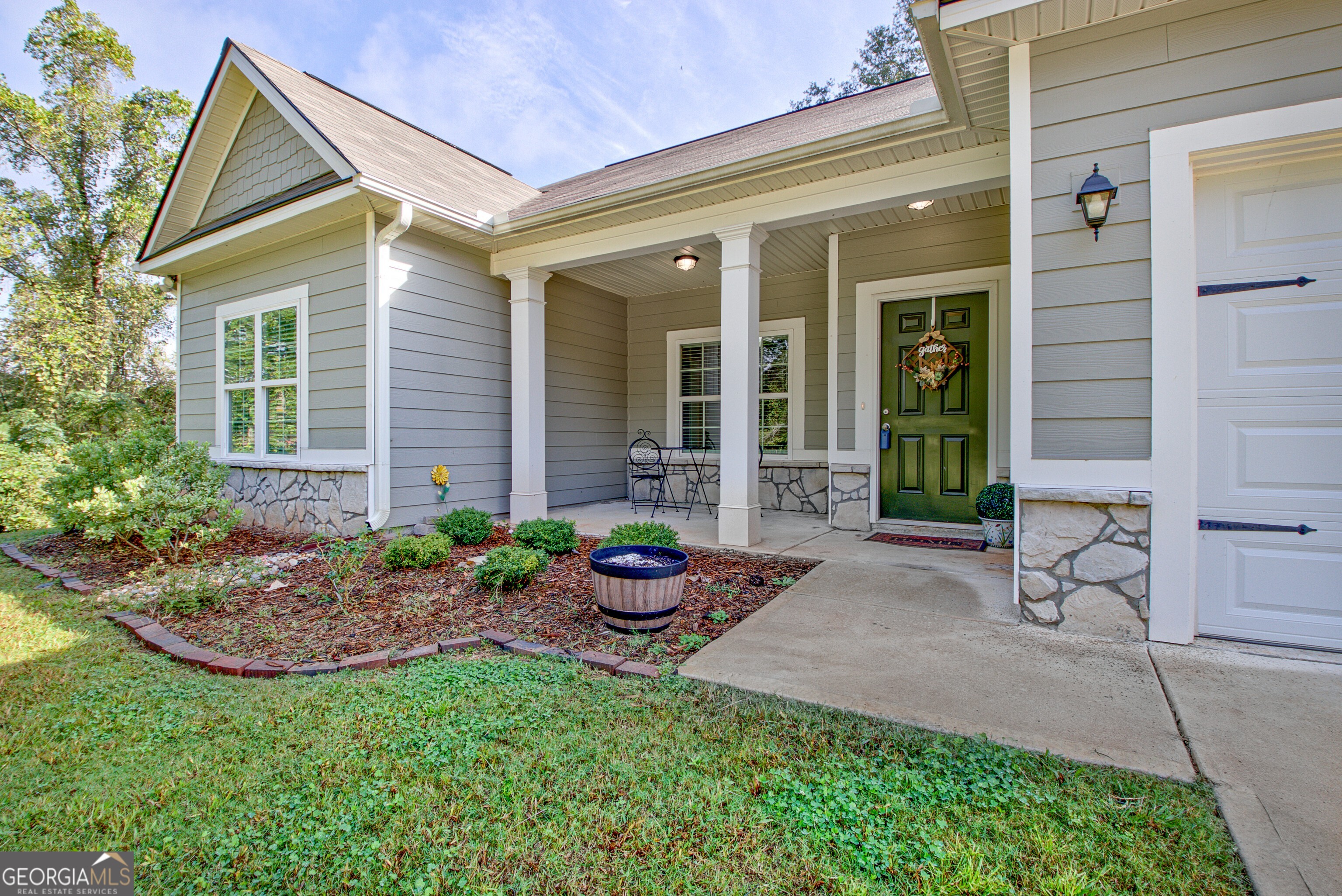 1422 Mooty Bridge RD