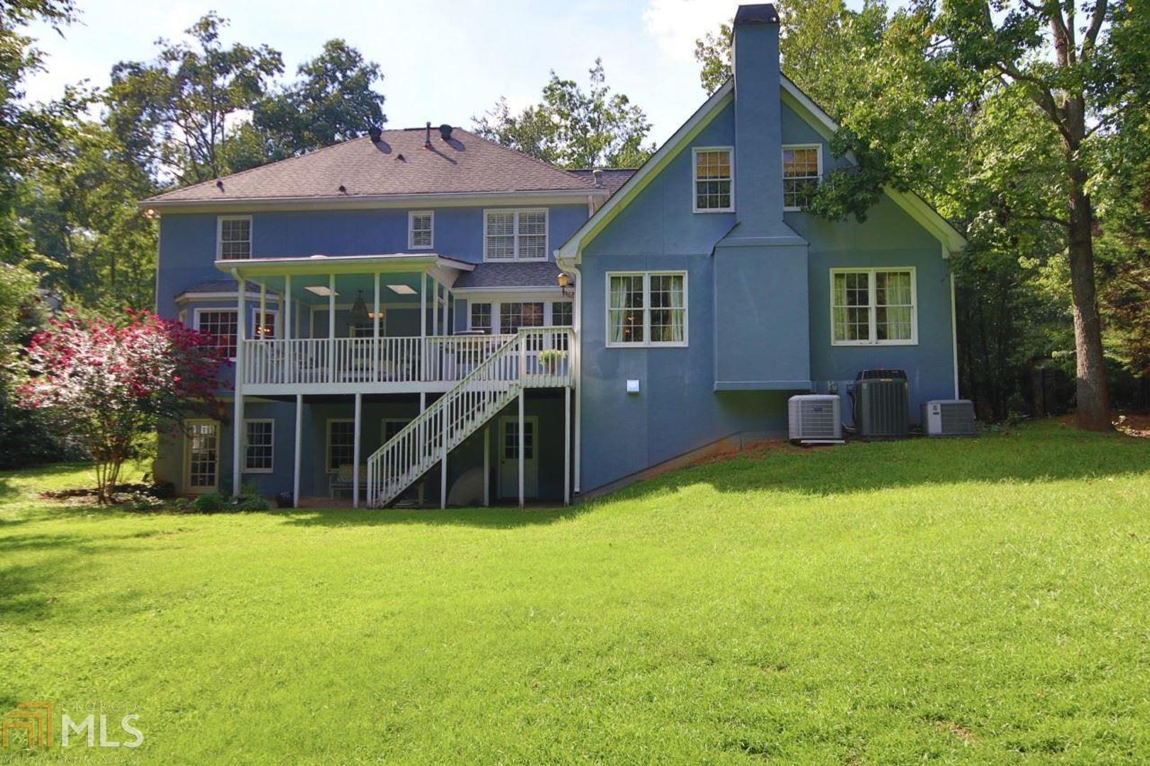 Hidden Oaks - Residential